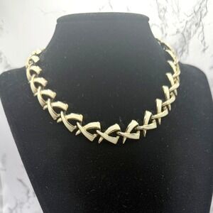 Coro Pegasus Gold Tone Link Necklace Vintage Signed 18 Inch